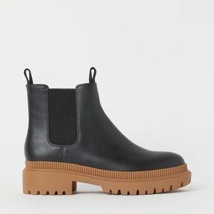 H&M Chelsea Boots